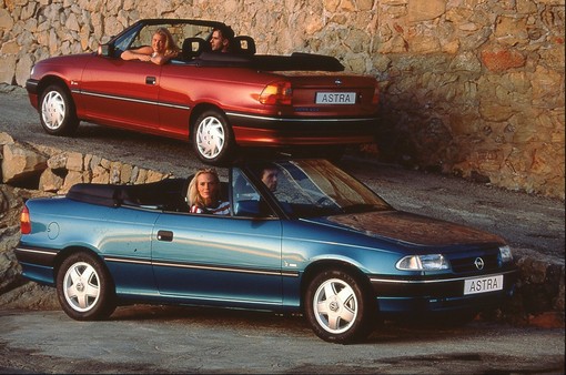 astra bertone convertible alt