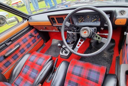vauxhall chevette interior alt