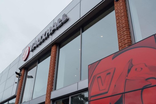 vauxhall in southampton alt