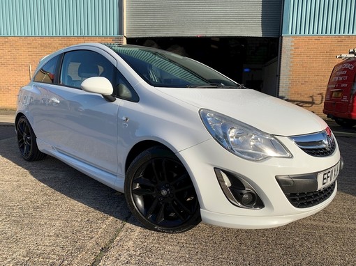 vauxhall corsa limited edition 2011 alt