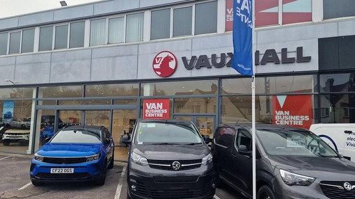 vauxhall dealers cardiff alt