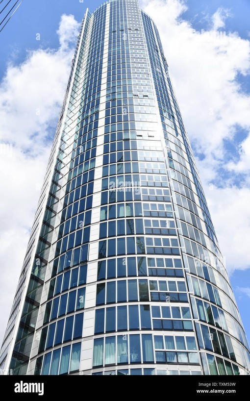 st georges wharf vauxhall postcode alt