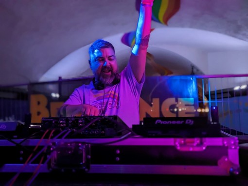 vauxhall made in england alt