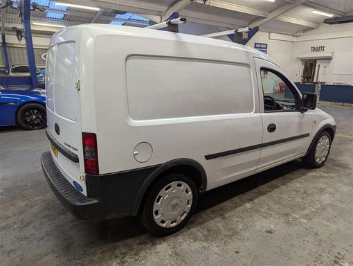 vauxhall combo 2000 1.3 cdti alt