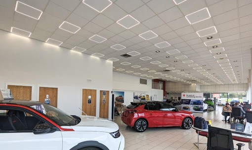 car dealers vauxhall alt