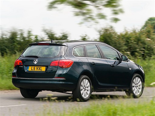 vauxhall astra sports tourer 2013 alt