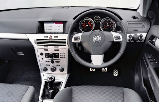 vauxhall astra sri estate alt