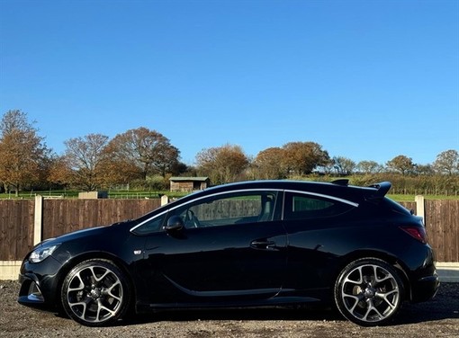 used vauxhall astra gtc alt