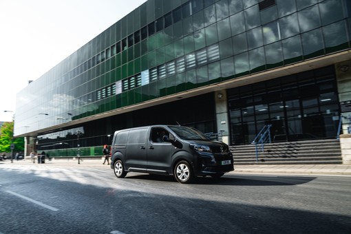 gumtree vauxhall vivaro alt