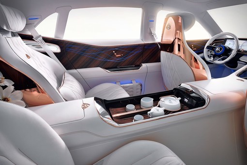 2016 mercedes maybach alt